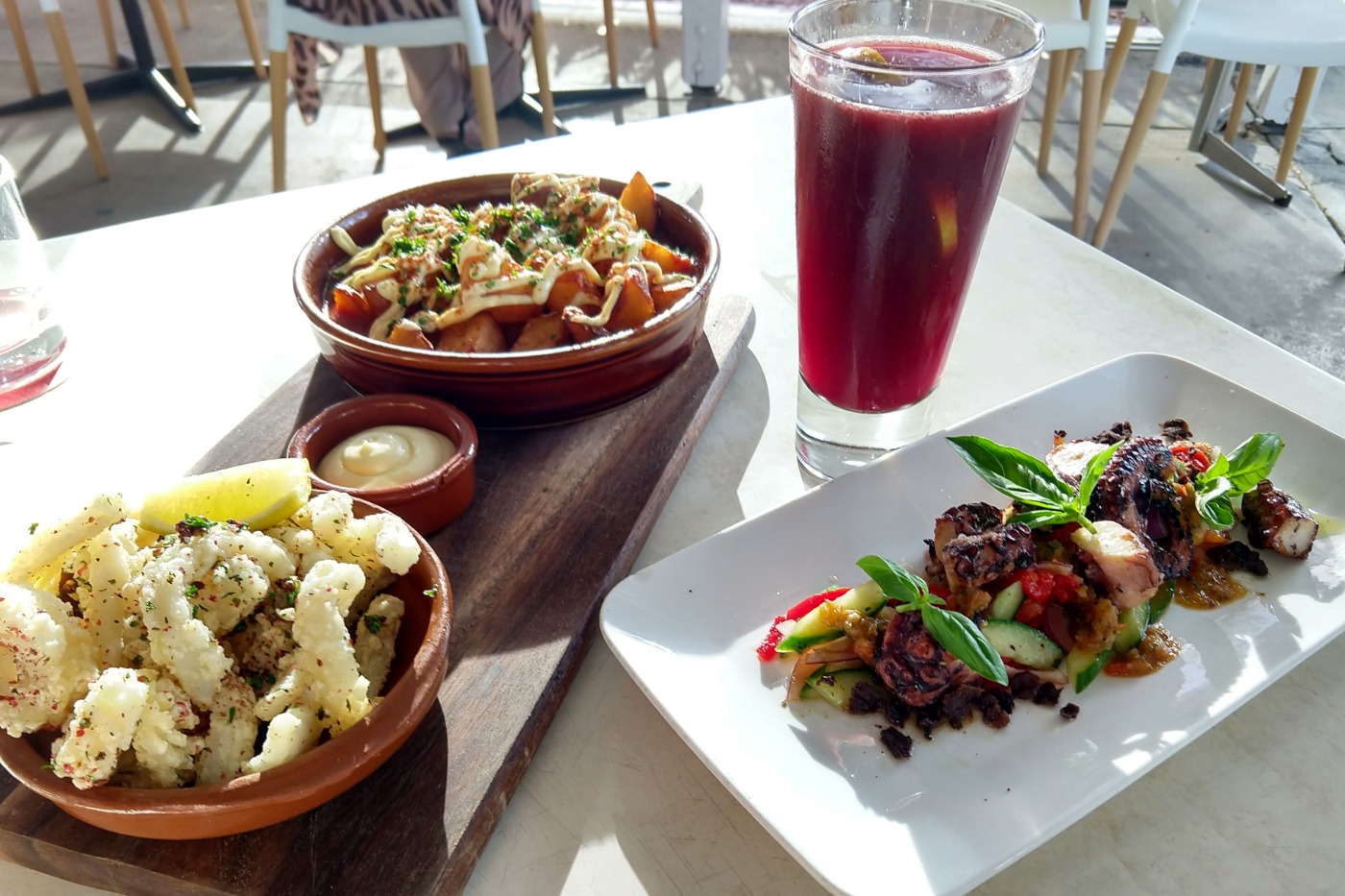 Port Douglas pubs and bars