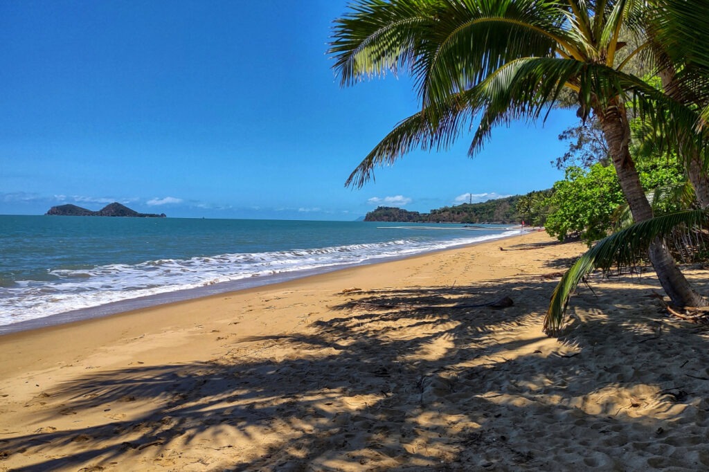 Ellis beach South of Port Douglas