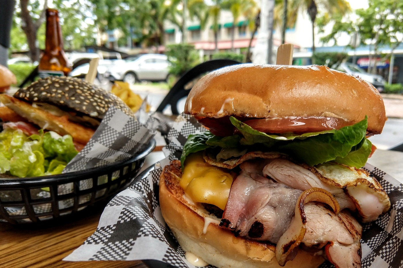Port Douglas pubs pub food
