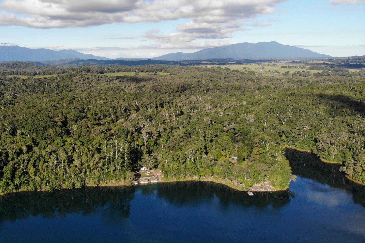 Lake Eacham Atherton Tablelands near Port Douglas