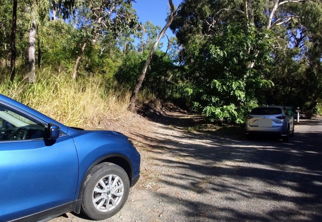 hartley's creek falls hike trailhead parking