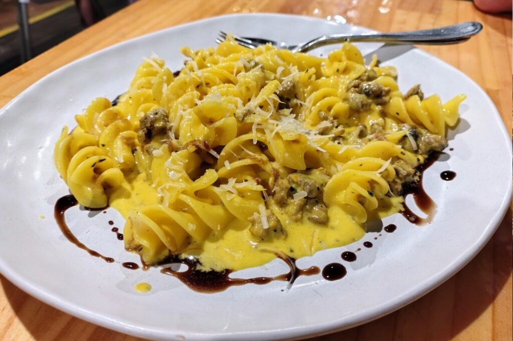 pasta in port douglas pasta e vino review